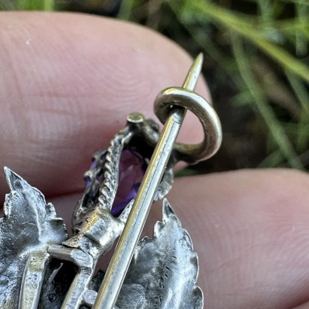 Antique Flower Pin Brooch 1.875 Inch Purple Amethyst Silver C-Clasp 3.3g Leaves‎